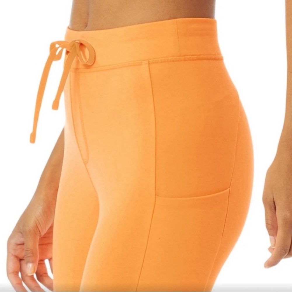NWOT Alo Yoga 7/8 High Waist Checkpoint Legging